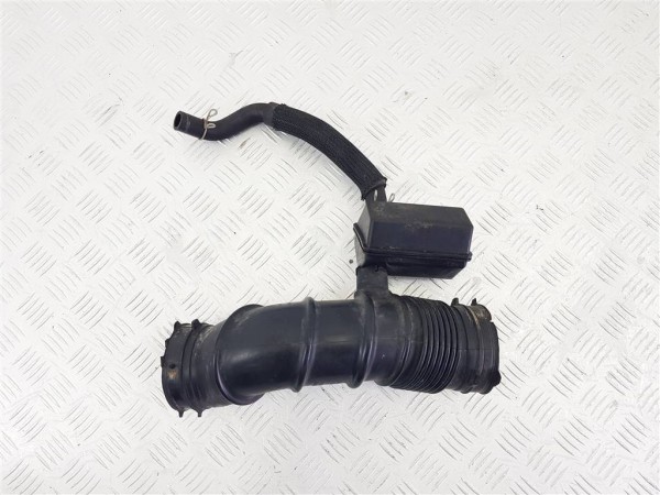 Патрубок воздушного фильтра lexus nx az20