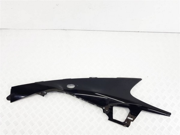 Молдинг (накладка кузовная) bmw i8