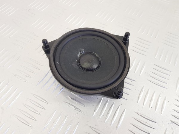 Динамик mercedes c w205