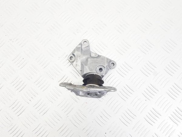 Кронштейн КПП bmw x6 g06