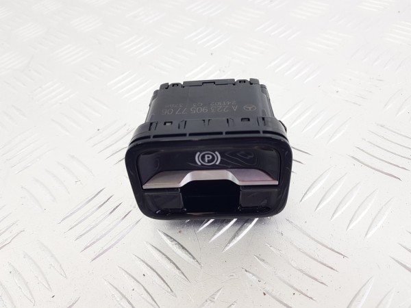 Кнопка ручного тормоза (ручника) mercedes e w214