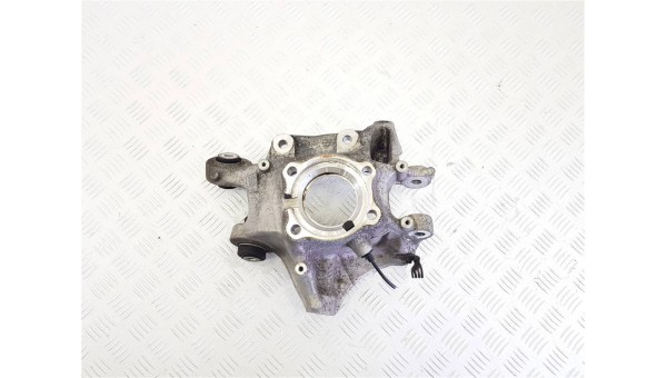 Кулак задний левый bmw 5 g30/g31