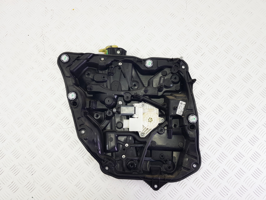 Стеклоподъемник задний левый bmw 5 g30/g31, 7365167 | 111980 Стеклоподъемник задний левый bmw 5 g30/g31, 7365167 | 111980