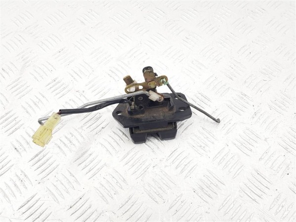 Замок багажника opel agila a