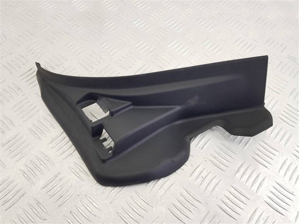 Водосток крышки багажника левый bmw 6 g32