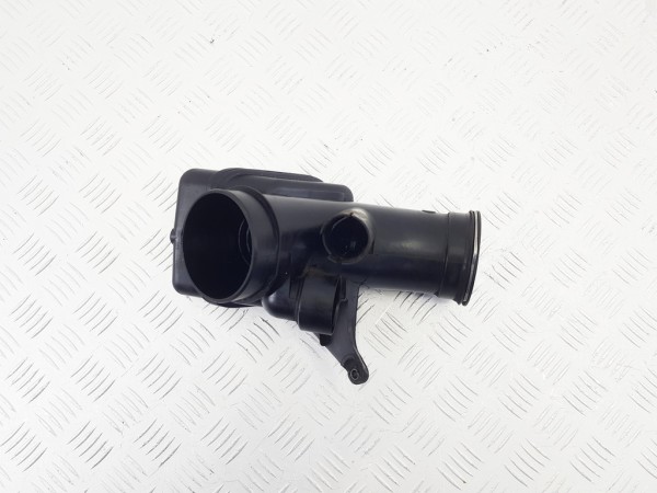 Патрубок воздушного фильтра bmw 5 g30/g31