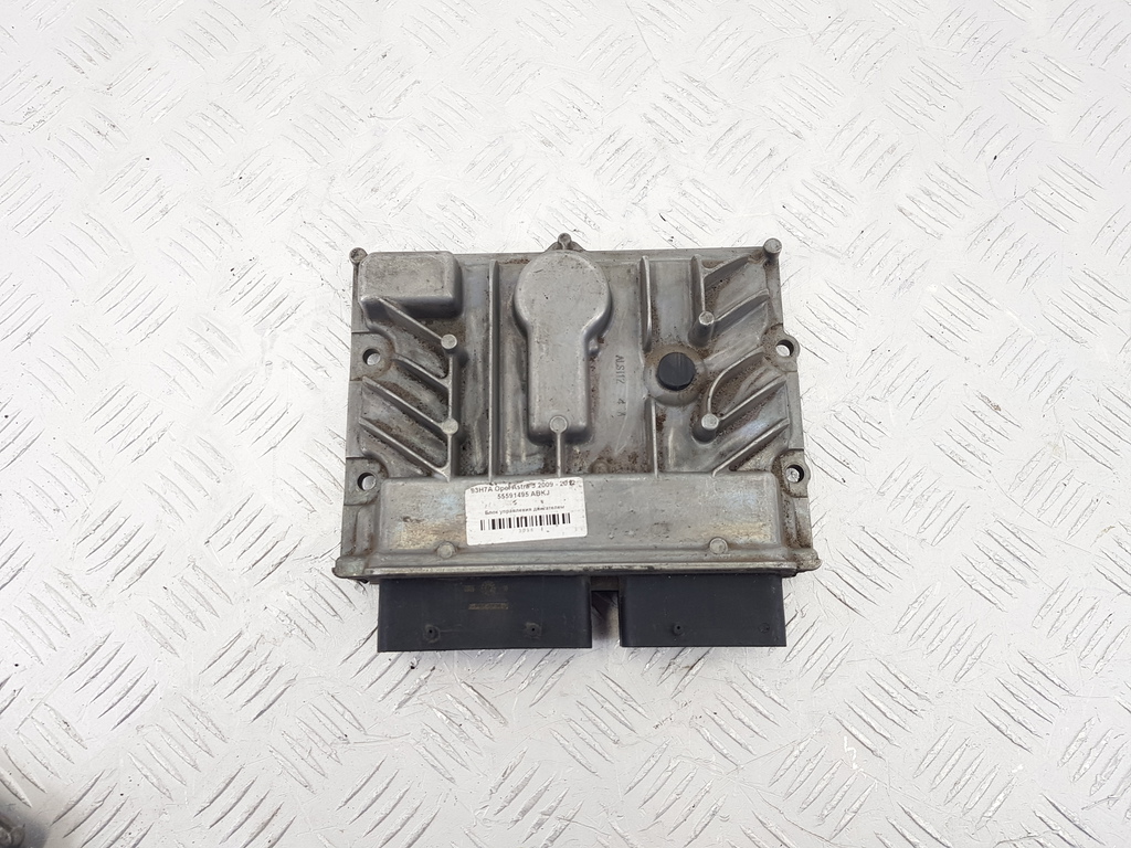 Блок управления двигателем opel astra j, 55591495 | 3096 Блок управления двигателем opel astra j, 55591495 | 3096
