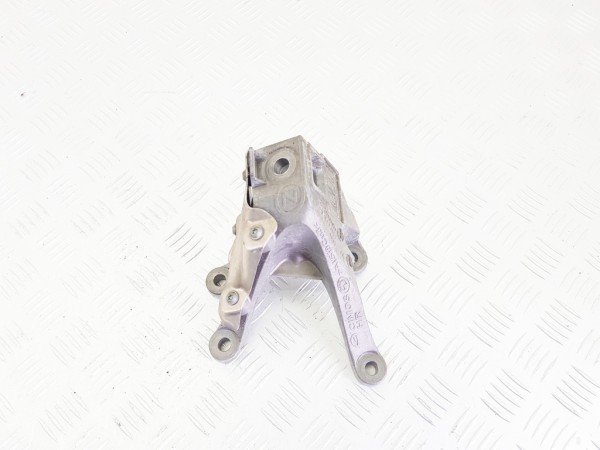 Кронштейн двигателя bmw 6 g32