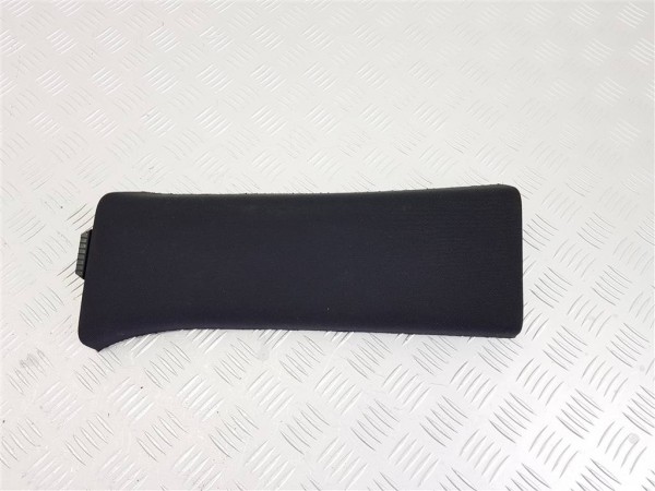 Обшивка стойки задней правой mercedes v w447