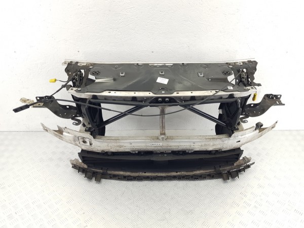 Передняя панель крепления облицовки (телевизор) bmw 5 g30/g31