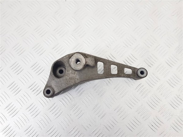 Кронштейн КПП bmw i8