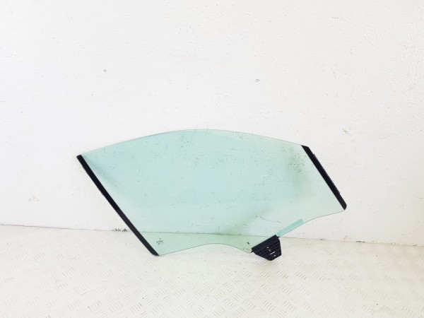 Стекло двери передней правой porsche panamera