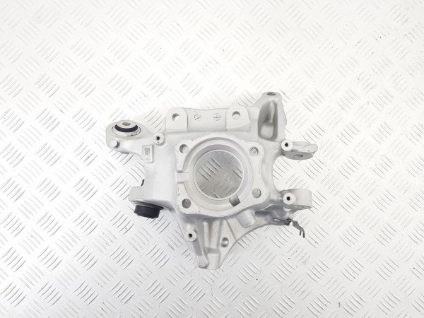 Кулак задний левый bmw 5 g30/g31