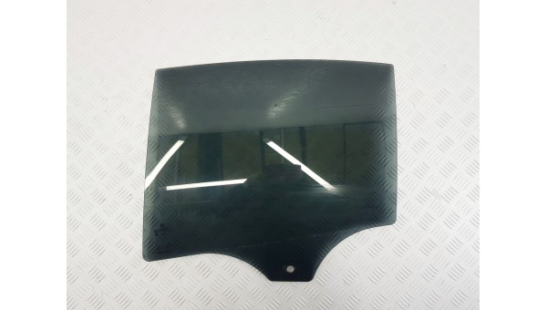 Стекло двери задней левой bmw 5 g30/g31