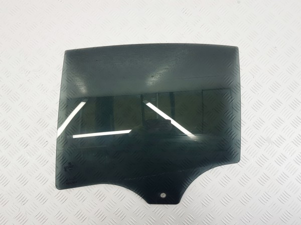 Стекло двери задней левой bmw 5 g30/g31