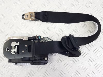 ремень безопасности