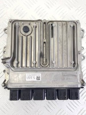 блок управления двигателем